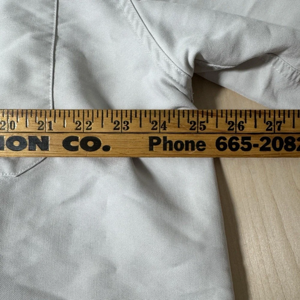 The North Face Mens Sz 2XL Outdoors Mesh Lined Zipper Pockets‎ Button Down Shirt
